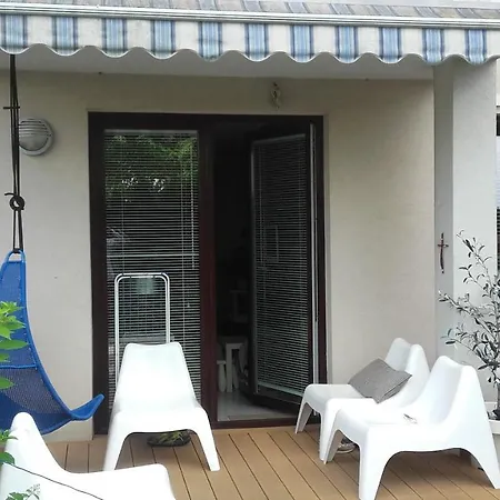 Apartament Rodzinny Family Garden Jastrzebia Gora Exterior photo
